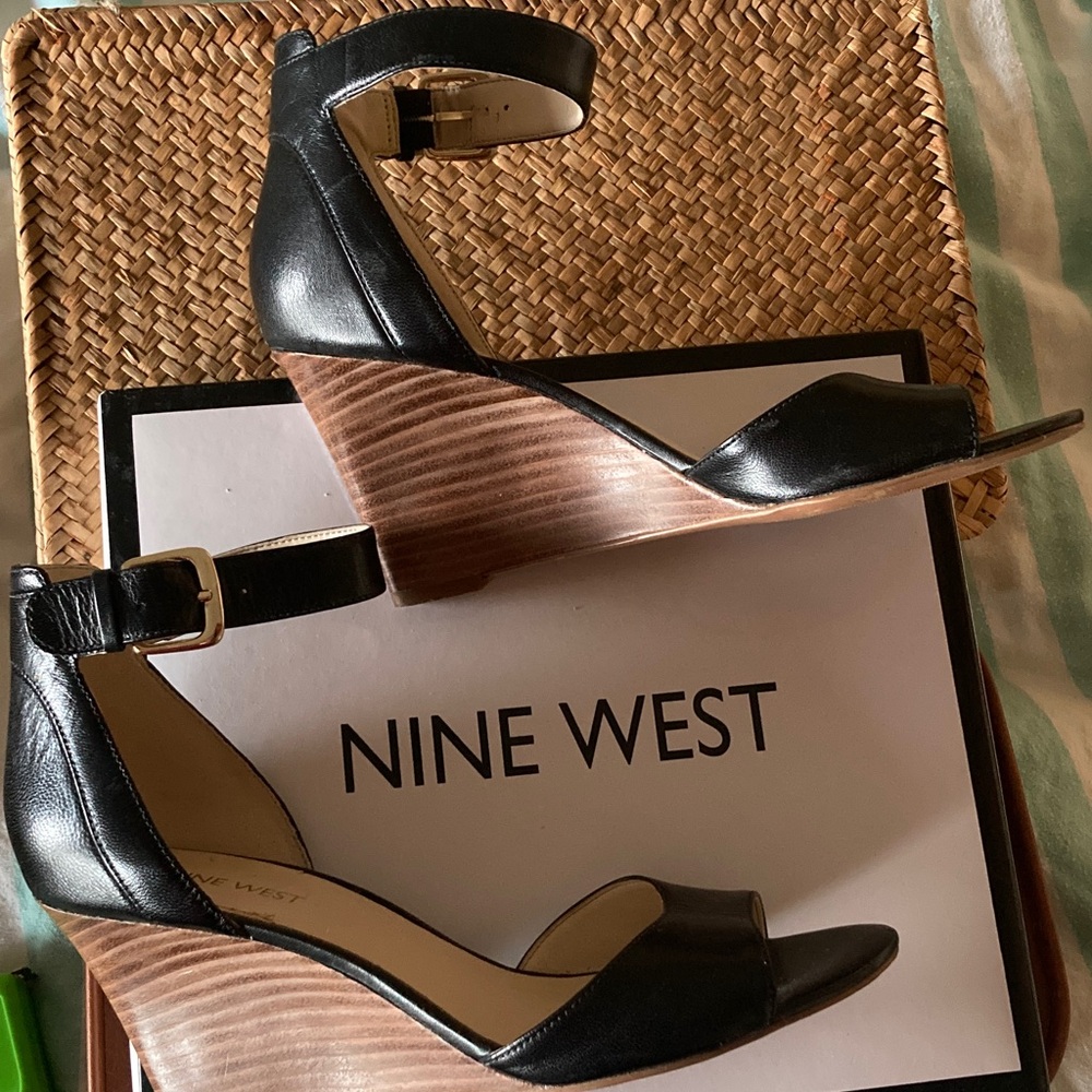 Nine West Black Wedges with Wooden Heel